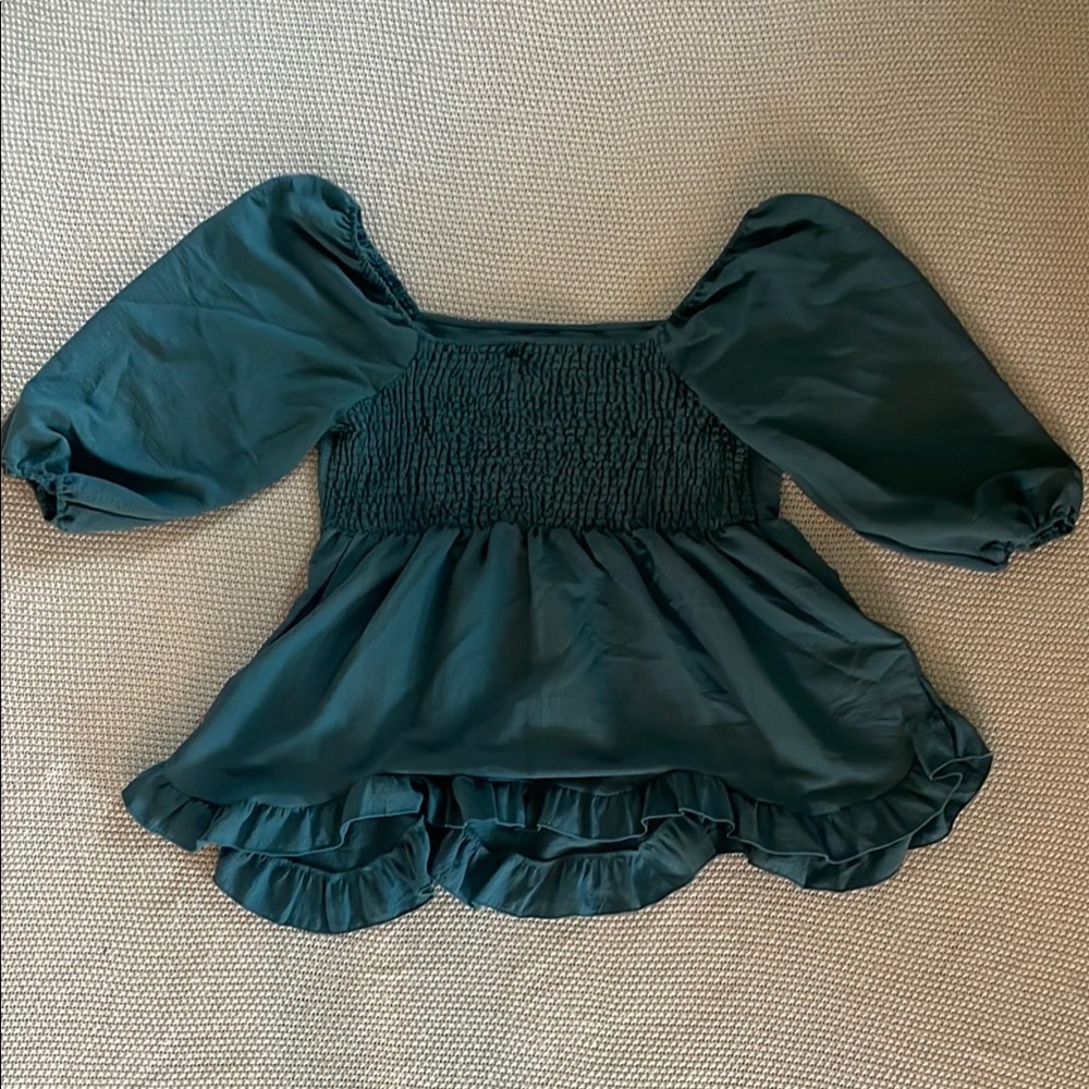 Green sage top